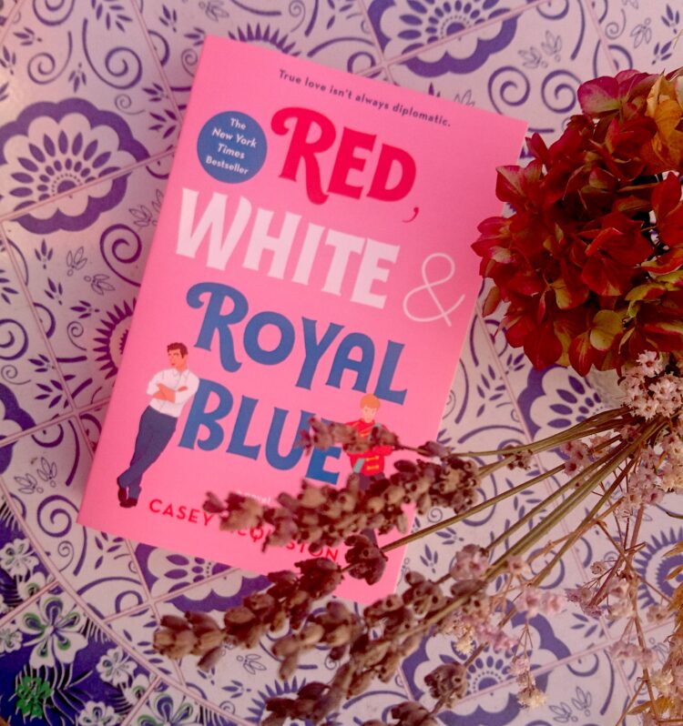 Anmeldelse | Red, White & Royal Blue af Casey McQuiston | Litteraterne
